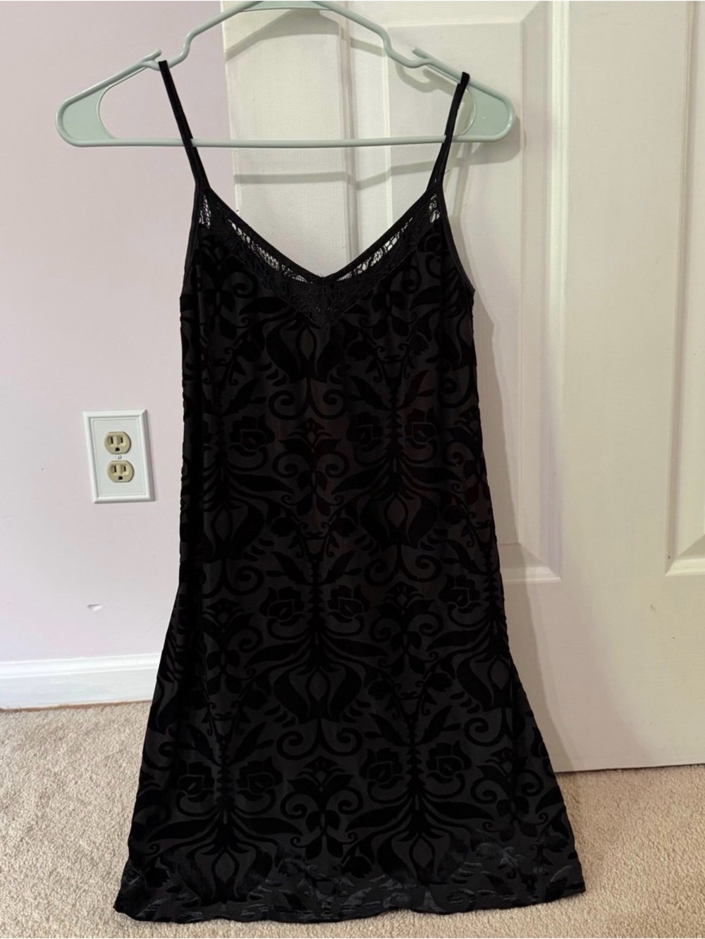 As U Wish Black Velvet-Pattern Slip Chemise